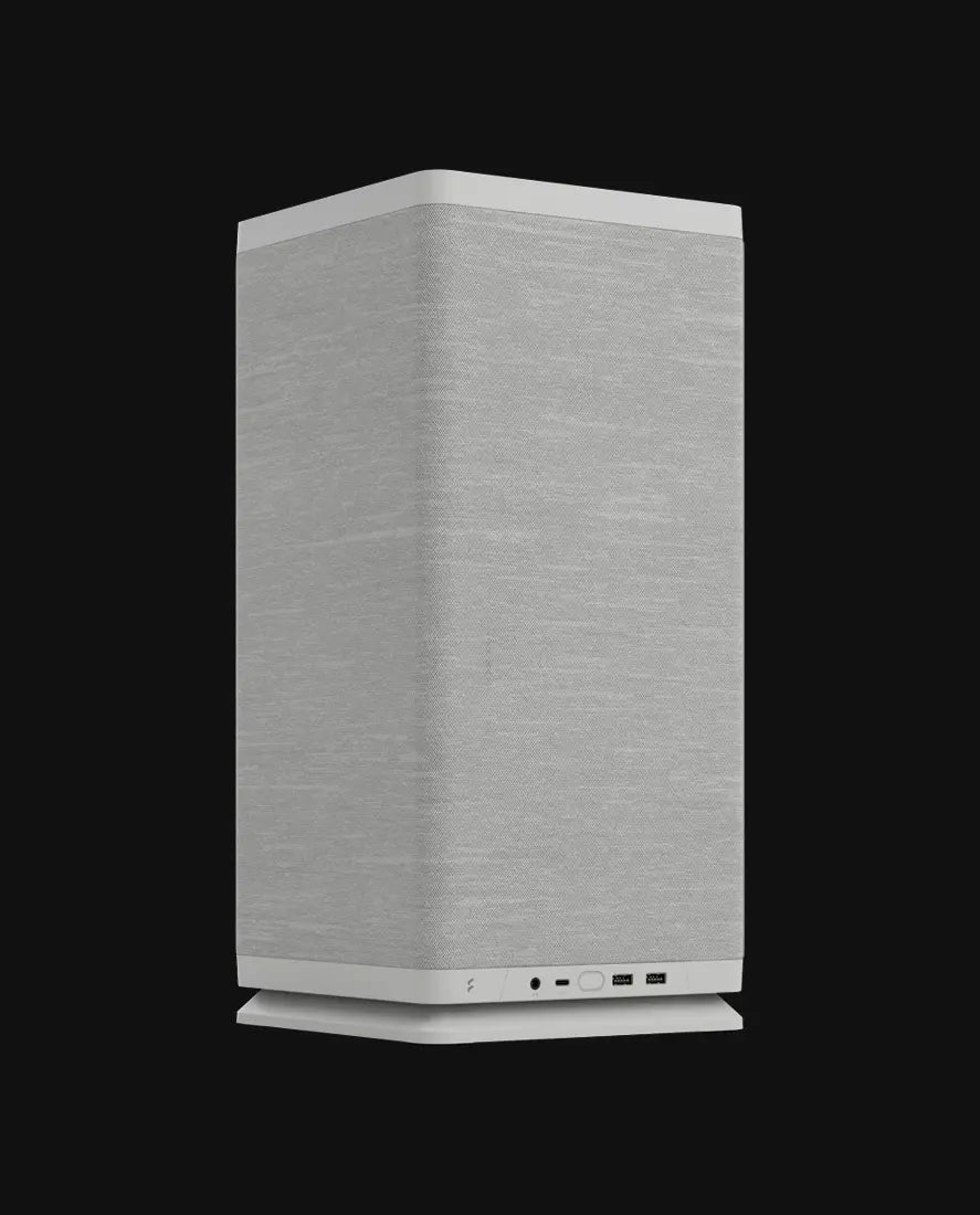 Ragnarök AMD - RTX 5070 Ti / Ryzen 7 7800X3D - Nordic Computing Systems